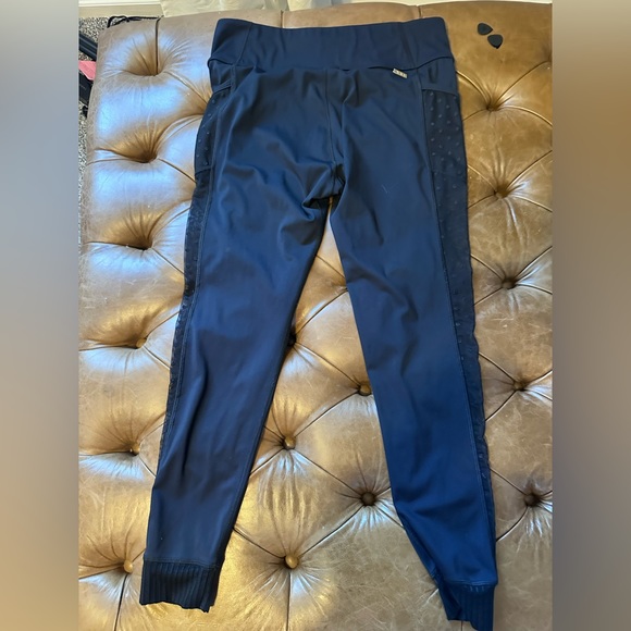 Alala Tulle Dot Legging - Picture 7 of 13